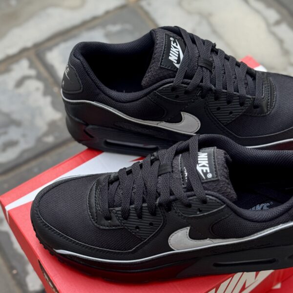 Nike Air Max 90 Premium noir réfléchissant