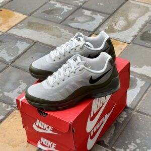 img_2580 NIKE AIR MAX INVIGOR - GRIS/NOIR VERT