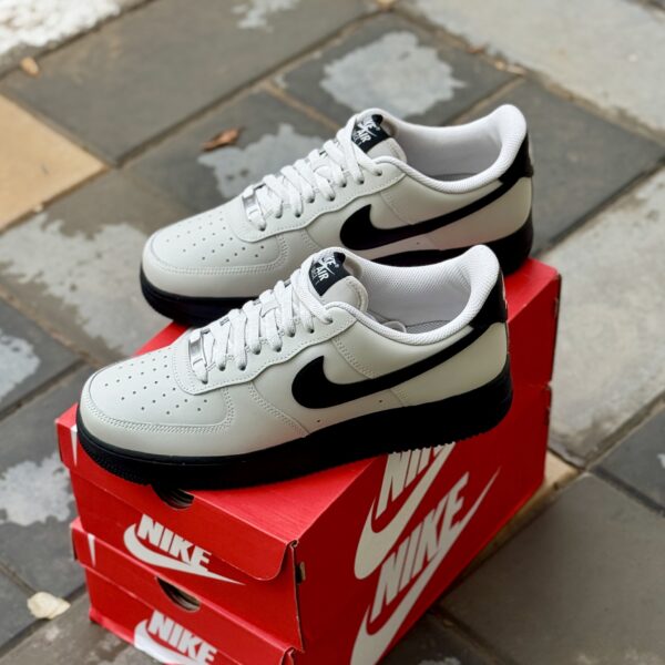 Nike Air Force 1 '07 Light Bone/Black