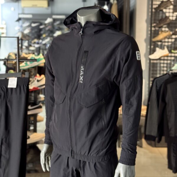 Nike Air Max Woven Jacket Triple Black