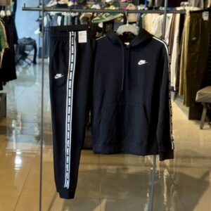 Nike Club Fleece Black White