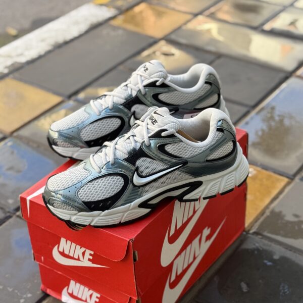 Nike V5 RNR Photon Dust Smoke Grey